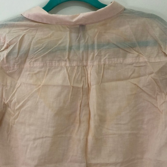 H&M Button Down Creamy Pink Top! - Picture 7 of 7